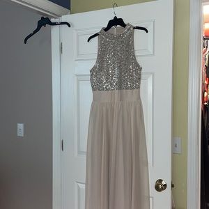 Jessica Howard sequence top gown